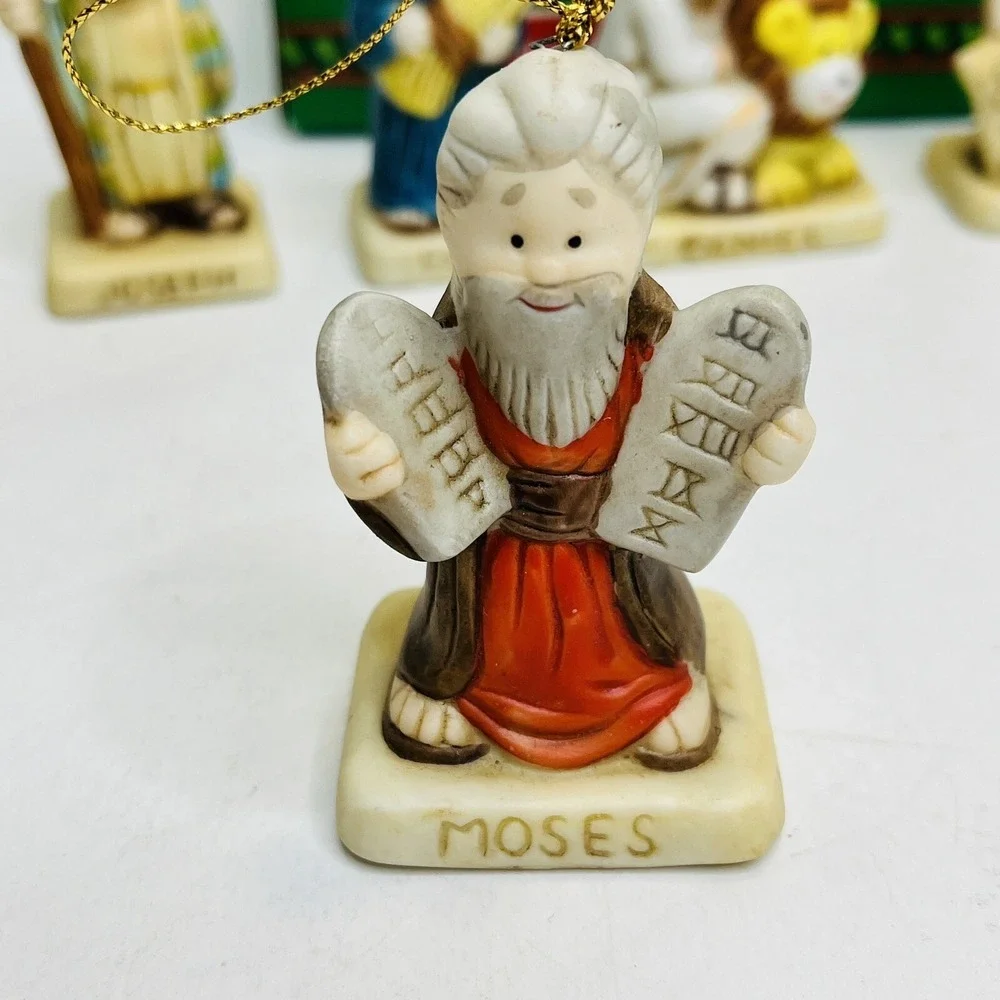House‎ Of Lloyd Bible Story Ornaments Vtg 1991 Christmas Around The World w/ Box